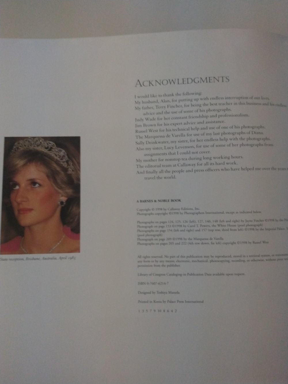 Diana Portrait of a Princess Hardcover Art Book - Purple & Blue Cover - Picture 4 of 15